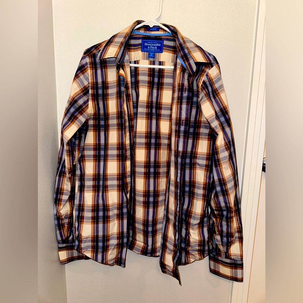 Men's muscle button up